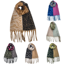 Écharpe modèle hiver bicolore avec motif léopard et zèbre à grosses franges - 3 pièces