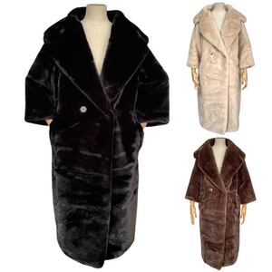 Long manteau oversize en fausse fourrure imite à la perfection le vison