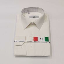 Chemise de coupe slim avec manches longues de couleur crème unie