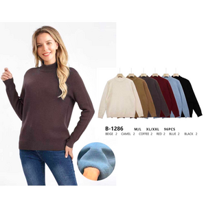 Pull col montant en tricot confort et élégant