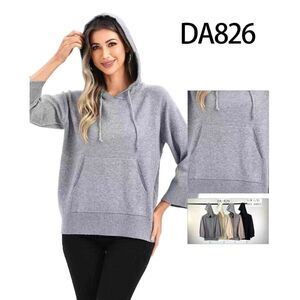 Sweat-shirt à capuche avec une poche kangourou à l'avant