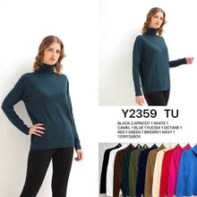 Pull col roulé avec bords-côtes aux poignets et à la base