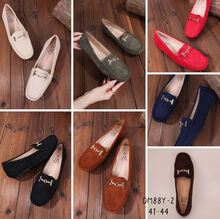 Mocassins souples en suédine à mors métallique  grande taille 41 - 44