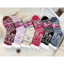 Chaussettes antidérapantes à motif scandinave hivernal et intérieure en polaire