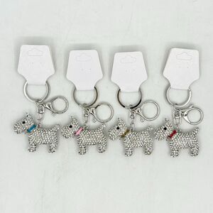 Porte-clés en métal argenté chien "Scottish Terrier" scintillant avec collier