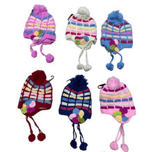 Bonnet d'hiver fleur enfant tricoté à rayures et pompon
