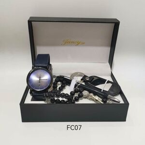Coffret d'une Montre, Stylo, Chapelet et Porte-clés personnalisable par gravure