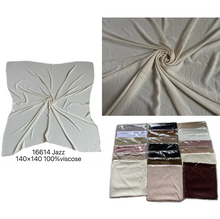 Foulard carré jazz en viscose à texture légèrement gaufrée