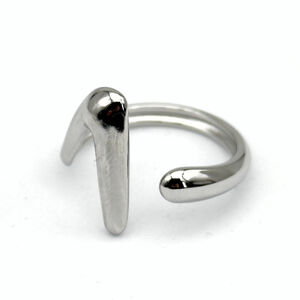 Bague minimaliste ouverte en acier inoxydable au design géométrique