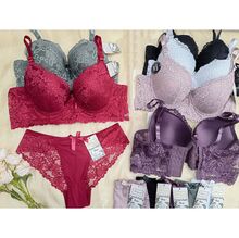 Ensemble lingerie dentelle luxueuse : Soutien-gorge bonnet C  à armature et mousse + culotte