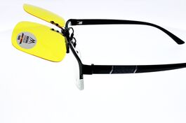 CLIP MONTANA C7c  Sur-lunettes jaune polarisé relevable